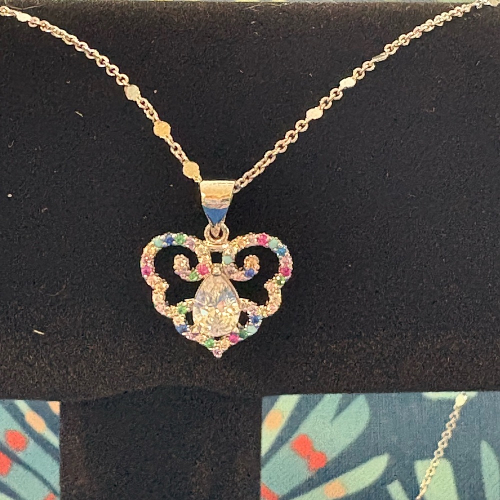 White Gold Multicolor Heart Pendant & Chain